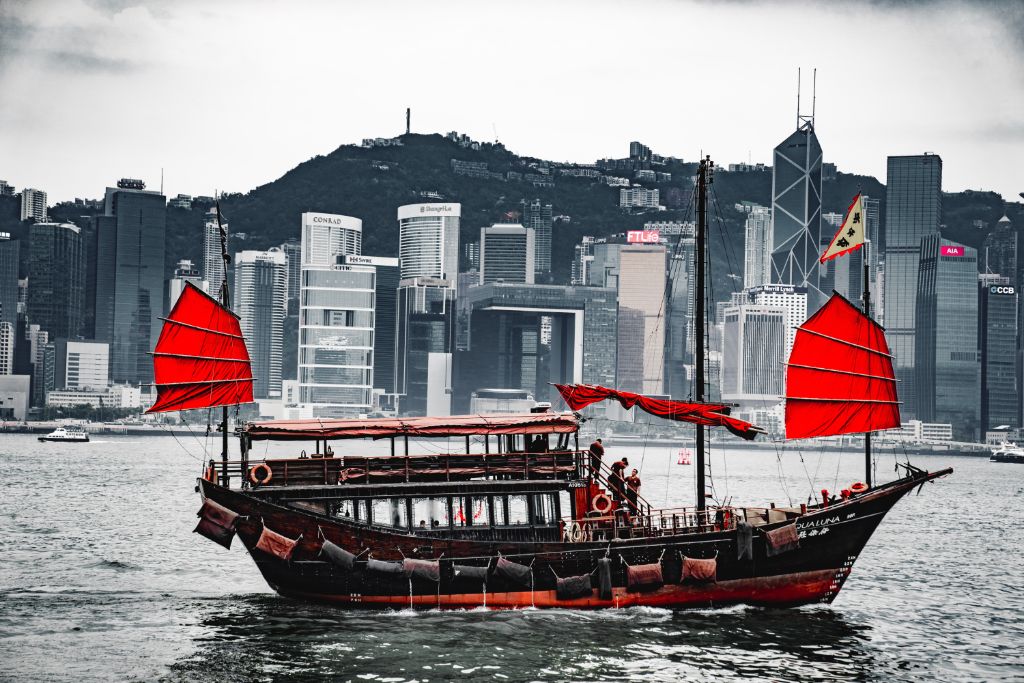 Book Cheap Flights to and from Hong Kong